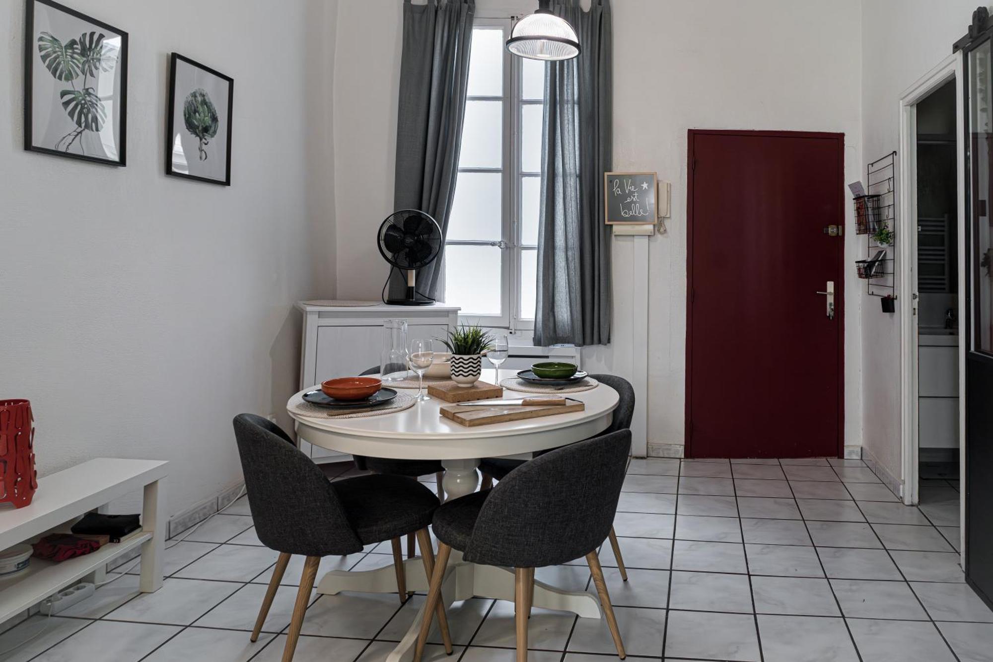 Le Temps D'Eugene Centre Historique Apartment Narbonne Luaran gambar